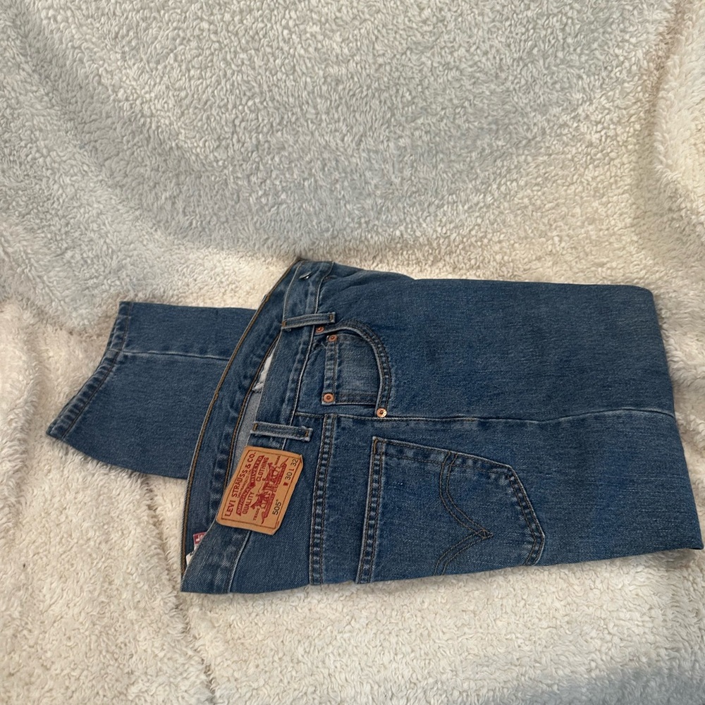 Levi's Blue Denim Jeans with Red Label